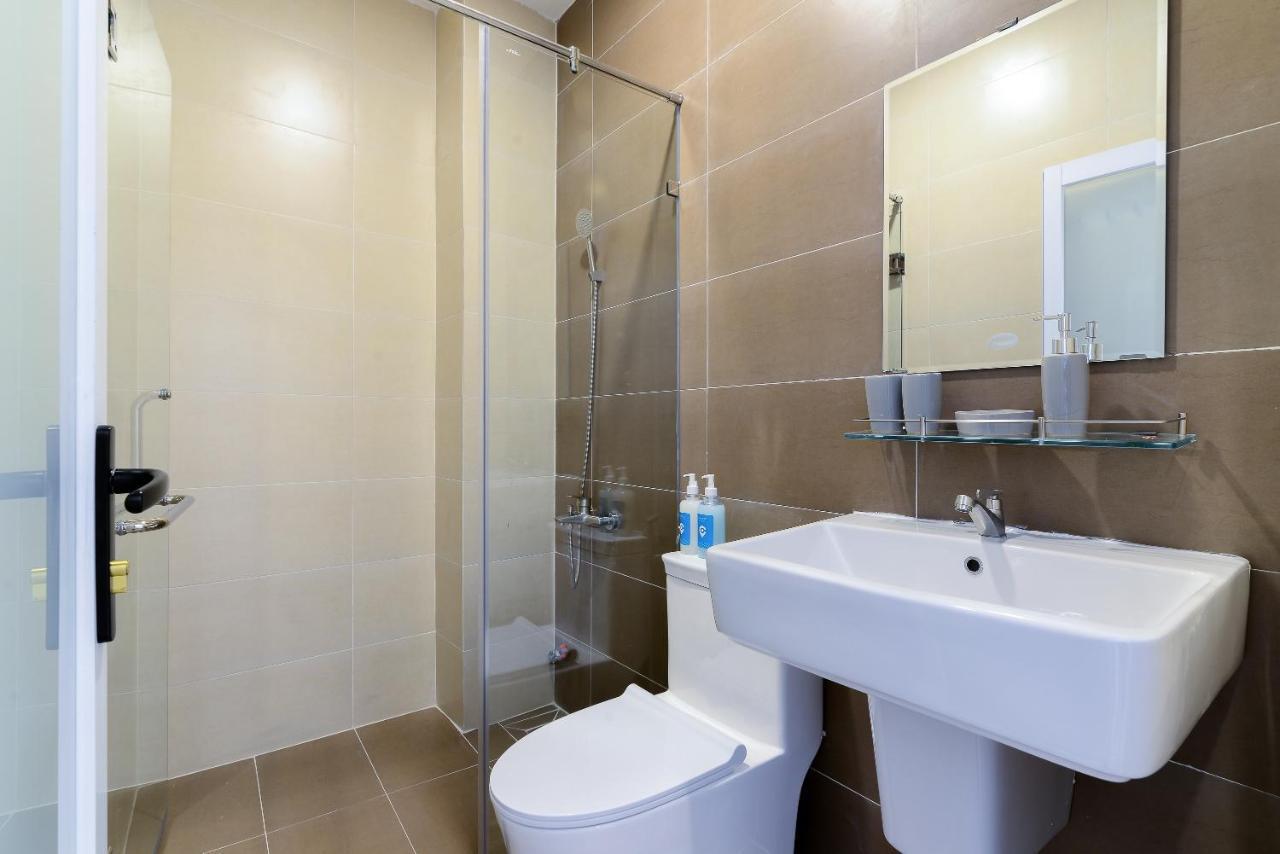 Cozrum Homes - Rivera Corner Ho Chi Minh City Bagian luar foto