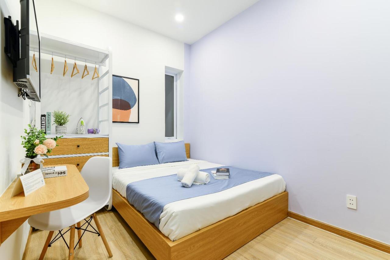 Cozrum Homes - Rivera Corner Ho Chi Minh City Bagian luar foto